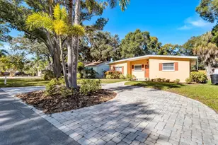 5813 27th Ave S, Gulfport, FL 33707 - Photo 3