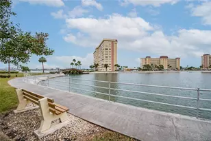 4575 Cove Cir, Saint Petersburg, FL 33708 - Photo 53