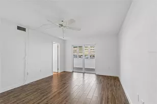 4575 Cove Cir, Saint Petersburg, FL 33708 - Photo 33
