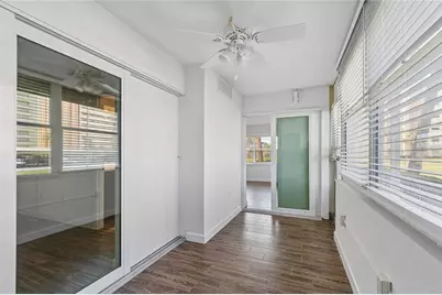 4575 Cove Circle #101, Saint Petersburg, FL 33708 - Photo 23