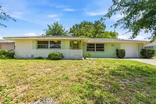 7814 Talisman Dr, Port Richey, FL 34668 - Photo 7