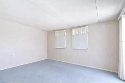37344 Hammond Drive, Zephyrhills, FL 33541 - Photo 7