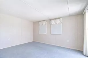 37344 Hammond Dr, Zephyrhills, FL 33541 - Photo 7