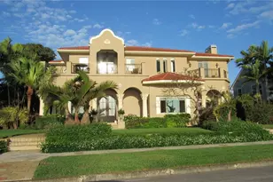 1817 Beach Dr SE, Saint Petersburg, FL 33705 - Photo 15