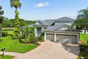 5304 Clouds Peak Dr, Lutz, FL 33558 - Photo 87