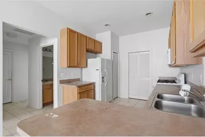 31421 Shaker Circle, Wesley Chapel, FL 33543 - Photo 11