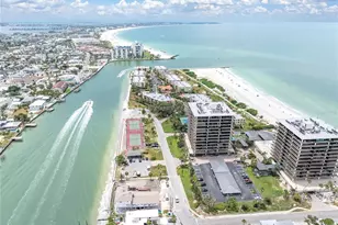 7600 Bayshore Dr, Treasure Island, FL 33706 - Photo 31