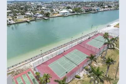 7600 Bayshore Drive #701, Treasure Island, FL 33706 - Photo 29