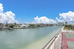 7600 Bayshore Dr, Treasure Island, FL 33706 - Photo 33