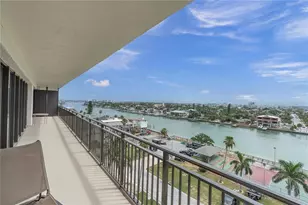 7600 Bayshore Dr, Treasure Island, FL 33706 - Photo 27