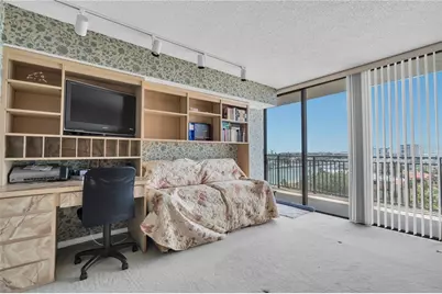 7600 Bayshore Drive #701, Treasure Island, FL 33706 - Photo 23