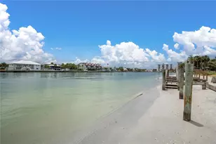 7600 Bayshore Dr, Treasure Island, FL 33706 - Photo 47