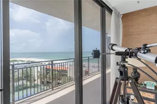 7600 Bayshore Dr, Treasure Island, FL 33706 - Photo 7