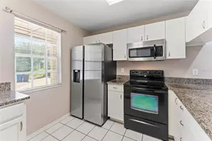 9044 Lake Pl Ln, Tampa, FL 33634 - Photo 13