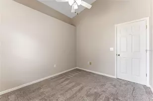 9044 Lake Pl Ln, Tampa, FL 33634 - Photo 27