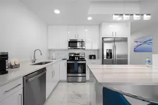 11500 Gulf Blvd, Treasure Island, FL 33706 - Photo 9