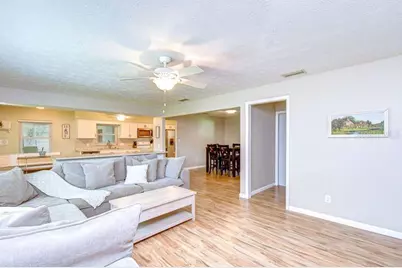 601 Larrie Ellen Way, Brandon, FL 33511 - Photo 23