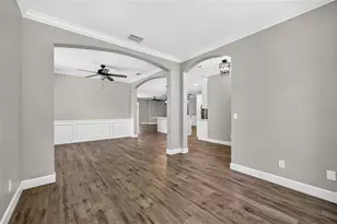 6135 Whimbrelwood Dr, Lithia, FL 33547 - Photo 9