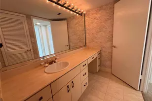 2611 Bayshore Blvd, Tampa, FL 33629 - Photo 29