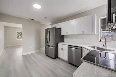 14040 Miramar Avenue, Madeira Beach, FL 33708 - Photo 15