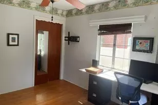 3752 Benson Ave N, Saint Petersburg, FL 33713 - Photo 11