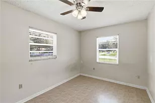 2113 Oakview Ln, Plant City, FL 33566 - Photo 15