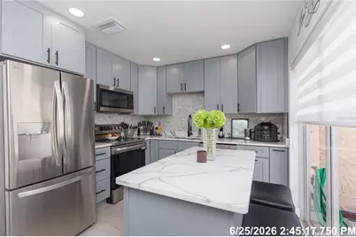 4207 Fogcutter Court, Tampa, FL 33615 - Photo 7