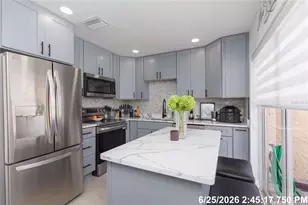 4207 Fogcutter Ct, Tampa, FL 33615 - Photo 7