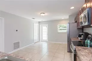 1922 Melrose Ave S, Saint Petersburg, FL 33715 - Photo 9