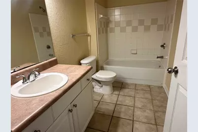 5591 Rosehill Road #104, Sarasota, FL 34233 - Photo 7