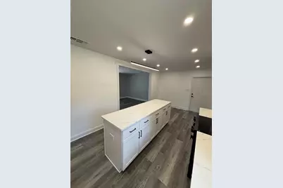 2911 Williams Road, Plant City, FL 33565 - Photo 13