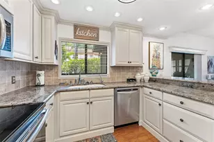 3460 Countryside Blvd, Clearwater, FL 33761 - Photo 9
