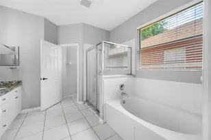 13002 Terrace Springs Dr, Tampa, FL 33637 - Photo 31