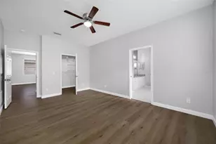 13002 Terrace Springs Dr, Tampa, FL 33637 - Photo 27
