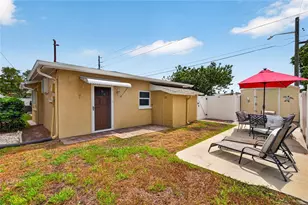 249 54th St N, Saint Petersburg, FL 33710 - Photo 23