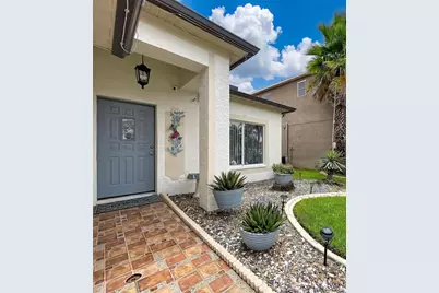 27544 Breakers Drive, Wesley Chapel, FL 33544 - Photo 9