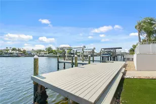 3924 Versailles Dr, Tampa, FL 33634 - Photo 33