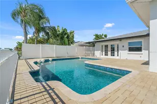 3924 Versailles Dr, Tampa, FL 33634 - Photo 29