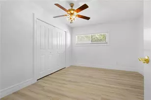 3924 Versailles Dr, Tampa, FL 33634 - Photo 13
