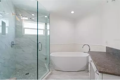 3924 Versailles Drive, Tampa, FL 33634 - Photo 17