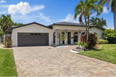 4531 44th Street S, Saint Petersburg, FL 33711 - Photo 1
