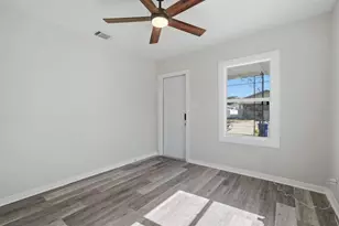 2704 W Leroy St, Tampa, FL 33607 - Photo 7