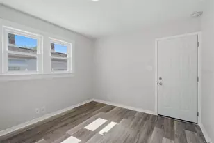 2704 W Leroy St, Tampa, FL 33607 - Photo 11