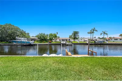 4425 13th Way NE, Saint Petersburg, FL 33703 - Photo 27