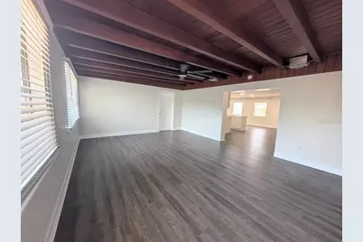 3902 W Paxton Avenue, Tampa, FL 33611 - Photo 11