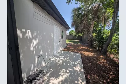3902 W Paxton Avenue, Tampa, FL 33611 - Photo 23
