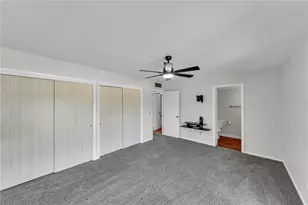 4114 Pinelake Ln, Tampa, FL 33618 - Photo 13
