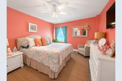 17400 Gulf Boulevard N #B-5, Redington Shores, FL 33708 - Photo 21