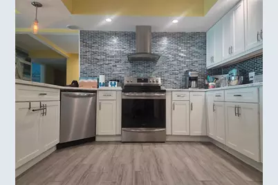 17400 Gulf Boulevard N #B-5, Redington Shores, FL 33708 - Photo 7