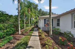 2193 Acadia Greens Dr, Sun City Center, FL 33573 - Photo 7